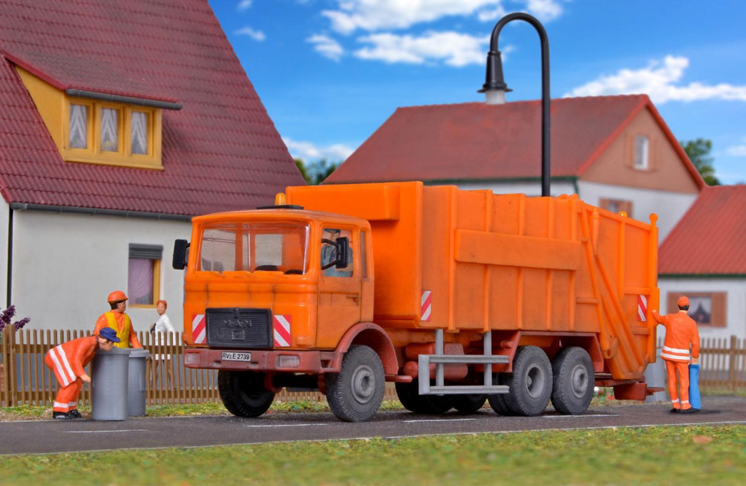 Kibri 15009 H0 MAN Pressmuellwagen