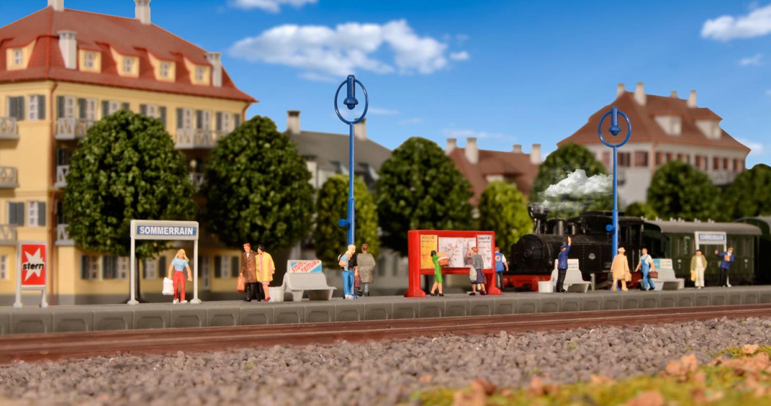 Kibri 37752 N Bahnsteig Sommerrain