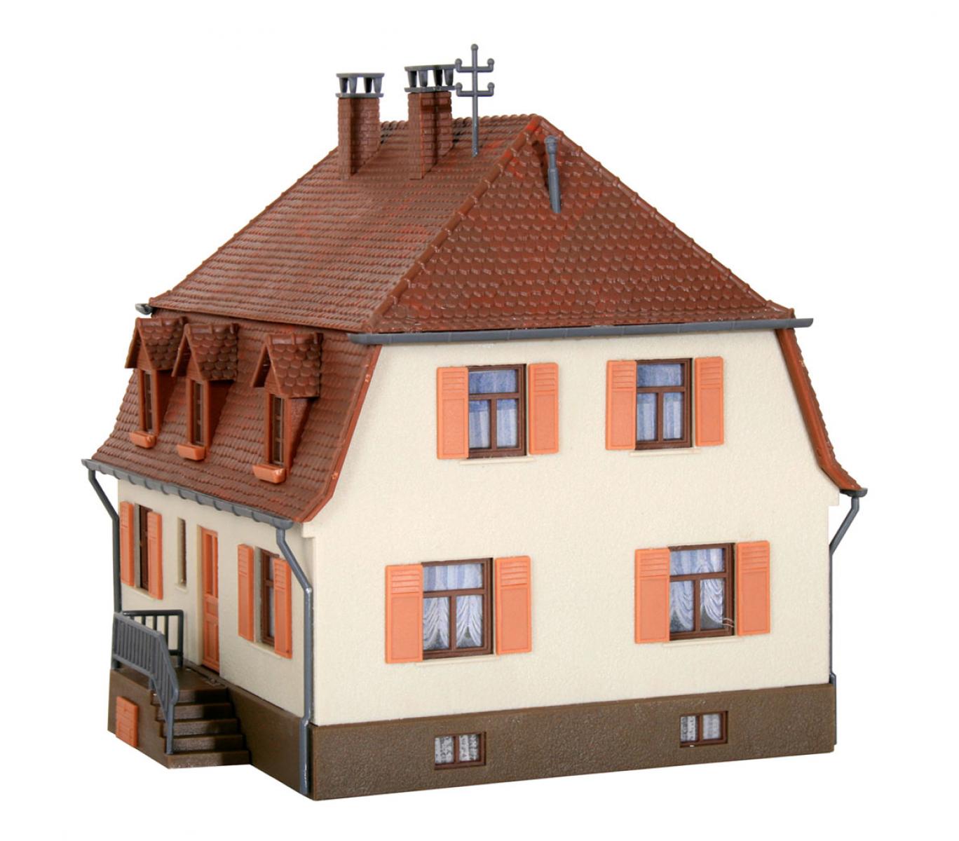 Kibri 38166 H0 Wohnhaus mit Walmdach