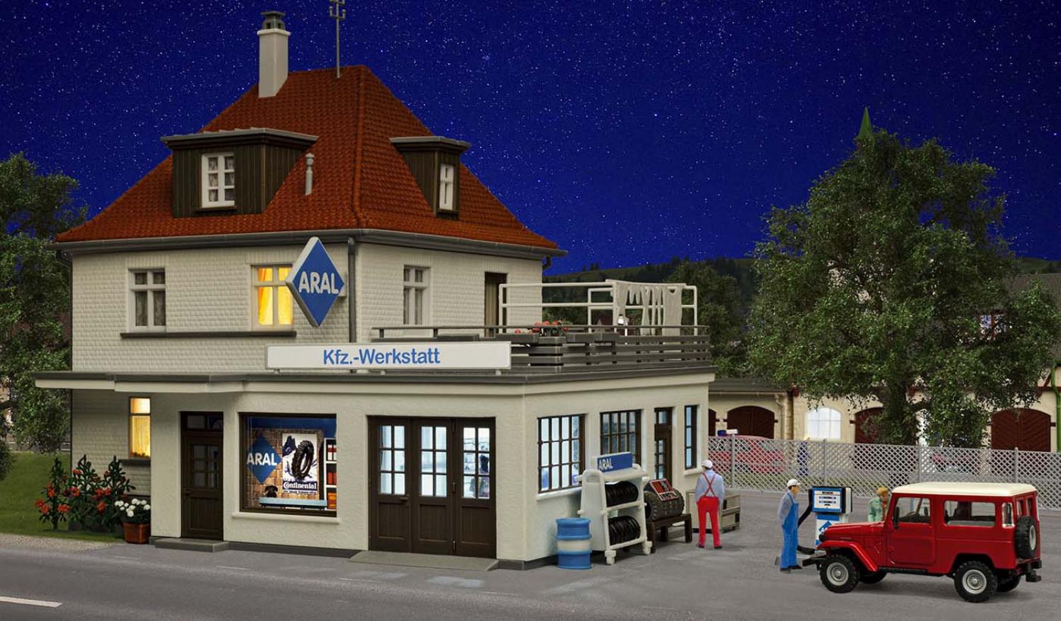 Kibri 38202 H0 Wohnhaus mit Werkstatt