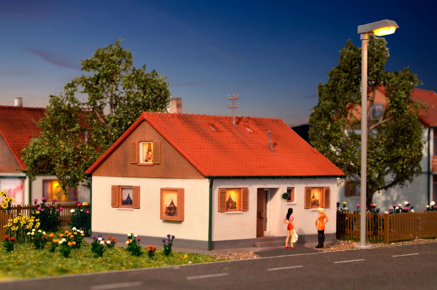 Kibri 38721 H0 Einfamilienhaus Untere Aue