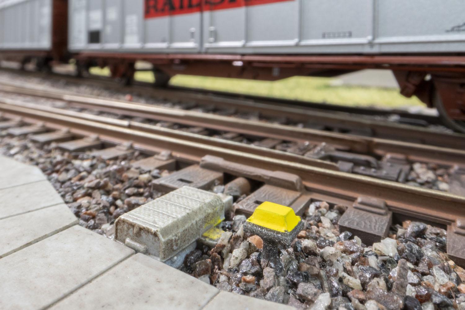 Noch 13608 Gleisschaltmittel (3x4 Stück) (H0)