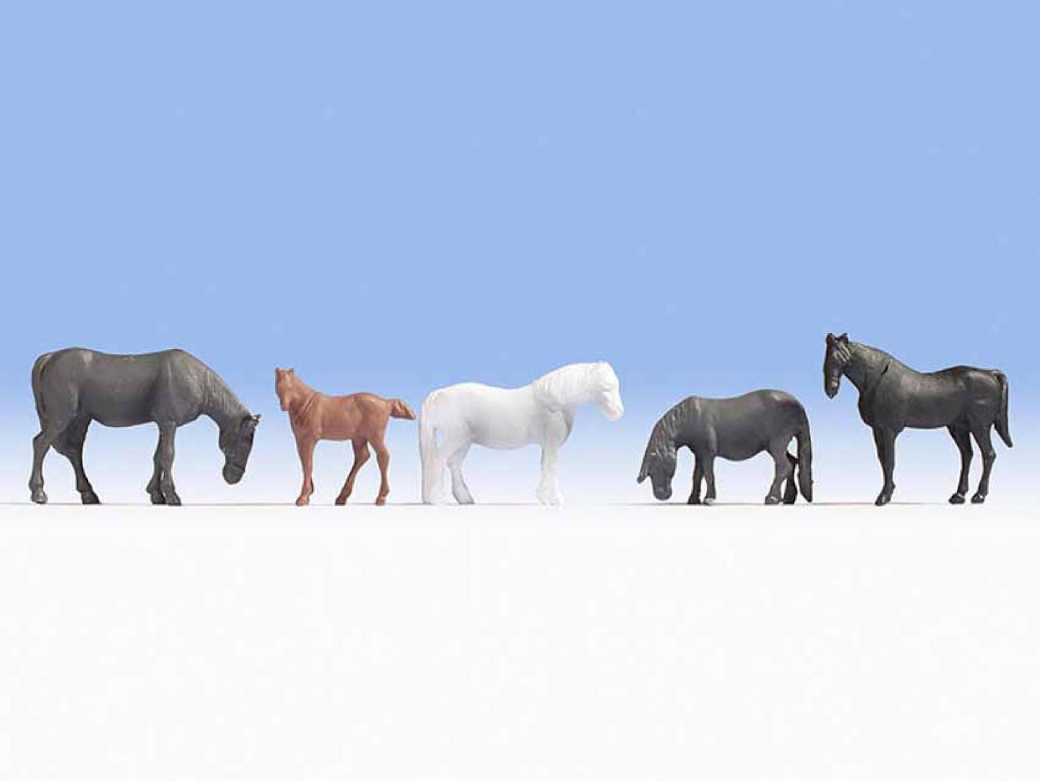 Noch 18215 H0 Pferde