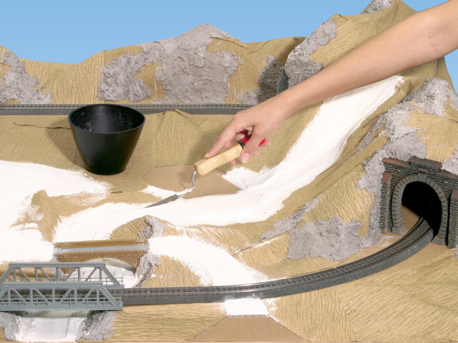 Noch 60920 Montage-Spachtel  weiß, glatt, 500 g