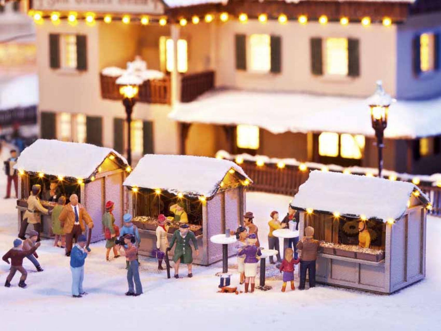 Noch 65610 H0 Kombi-Set “Auf dem Weihnachtsmarkt”