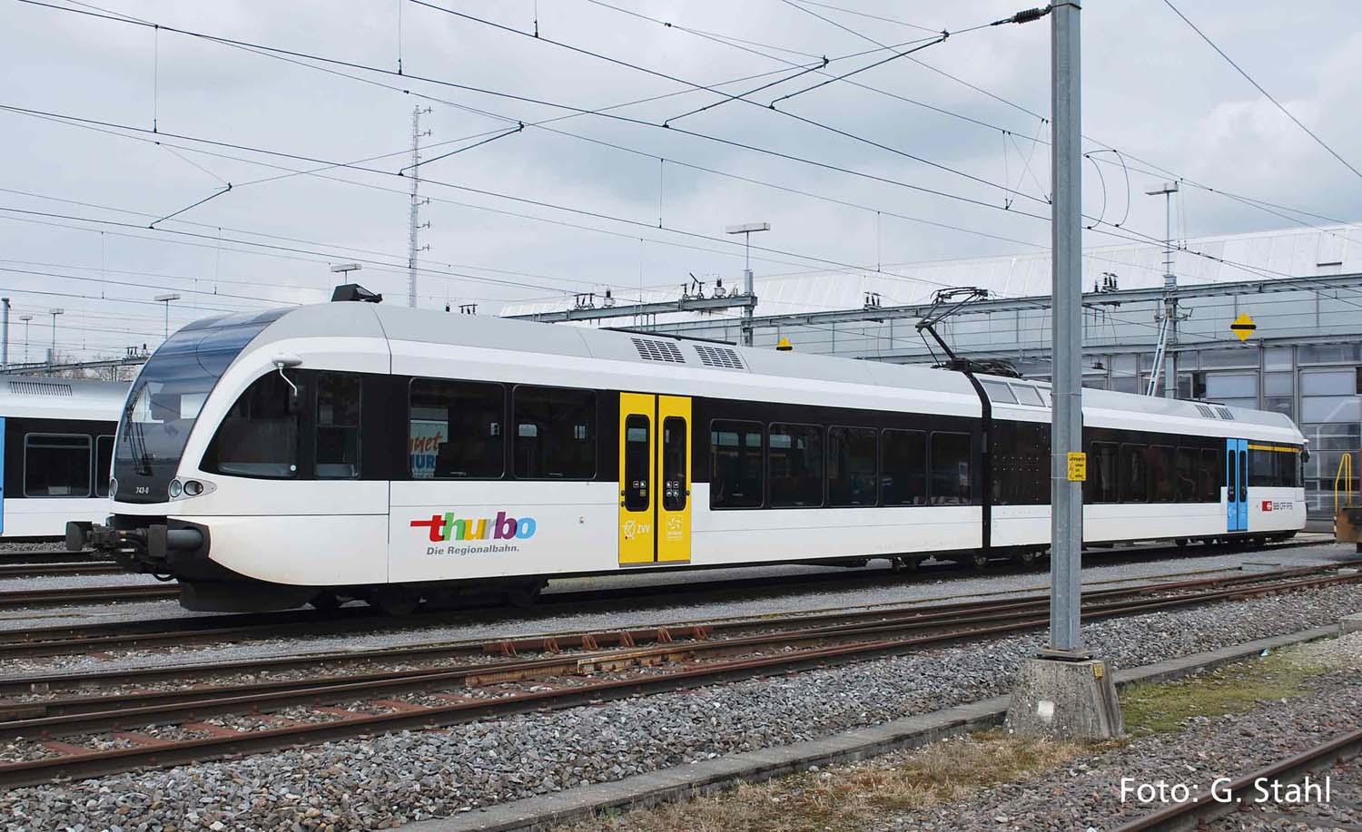 PIKO 27503 E-Triebwagen GTW 2/6 THURBO bwegt SBB