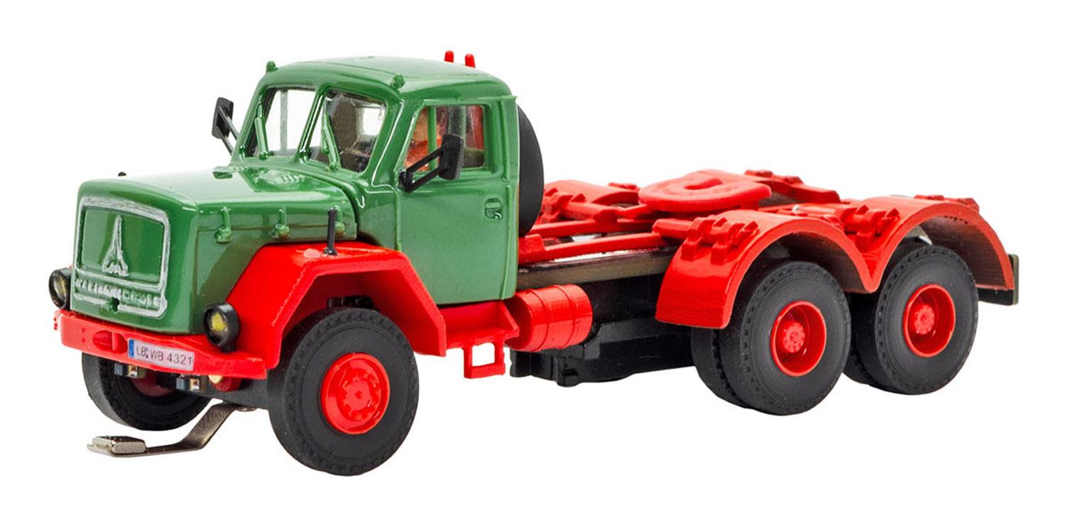 Viessmann 8012 Magirus Deutz Sattelschlepper