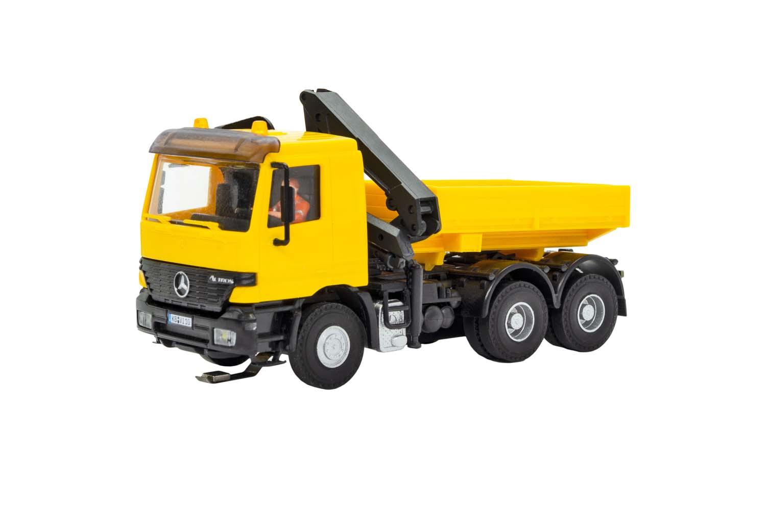 Viessmann 8023 MB Actros Zugmaschine