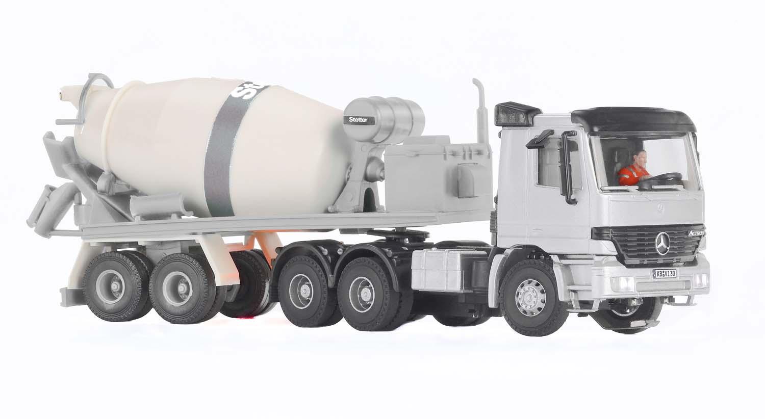 Viessmann 8230 H0 MB Actros Betonmischer