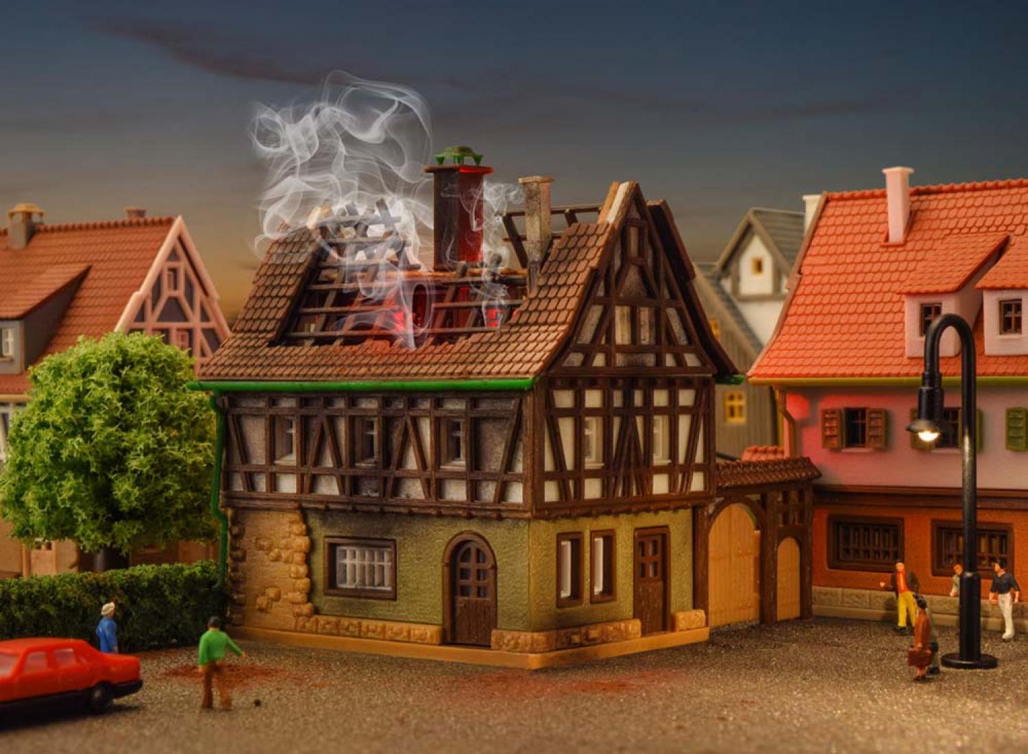 Vollmer 49538 Z Brennendes Haus