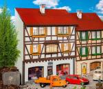 POLA G 331777 Stadt-Reliefhaus Boutique